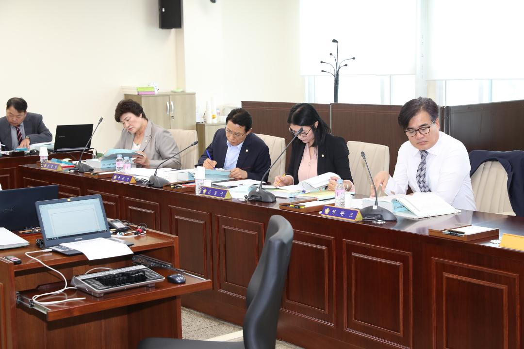 '20180914_[8대]제224회 고양시의회 임시회_예산결산위원회' 게시글의 사진(2) '20180914_[8대]제224회 고양시의회 임시회_예산결산위원회007.jpg'