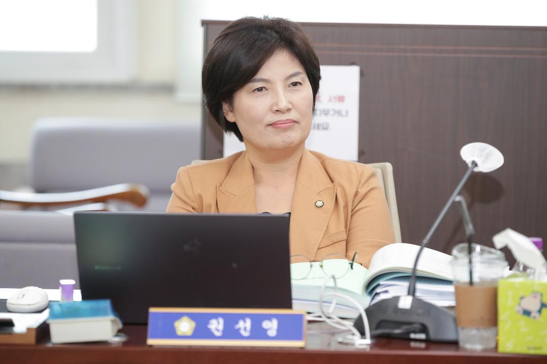 20250909_[9대]제297회 고양특례시의회 임시회_예산결산특별위원회