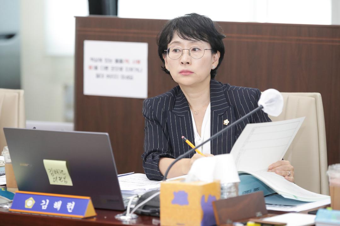 20250909_[9대]제297회 고양특례시의회 임시회_예산결산특별위원회
