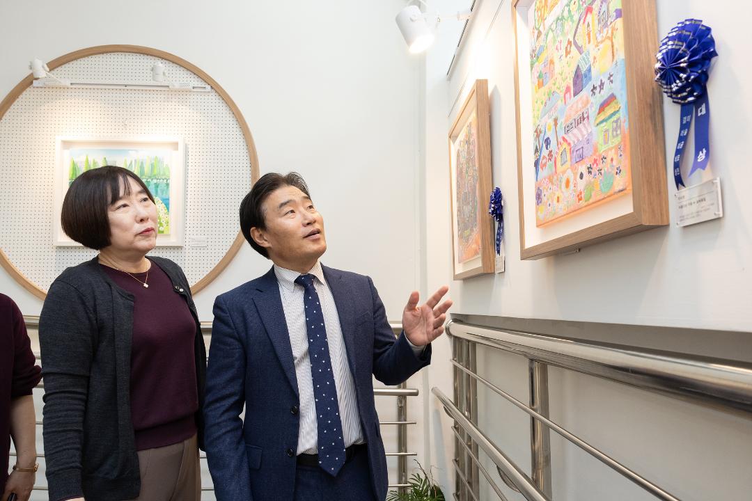 '20241213_[9대]제2회 갤러리 비상 미술공모전 전시회 관람' 게시글의 사진(5) '5.jpg'