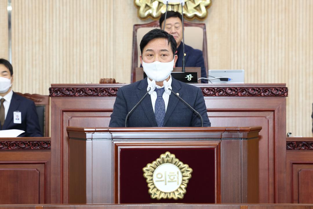 '20221222_[9대]제269회 고양특례시의회 임시회 제3차 본회의' 게시글의 사진(21) '이철조3.jpg'