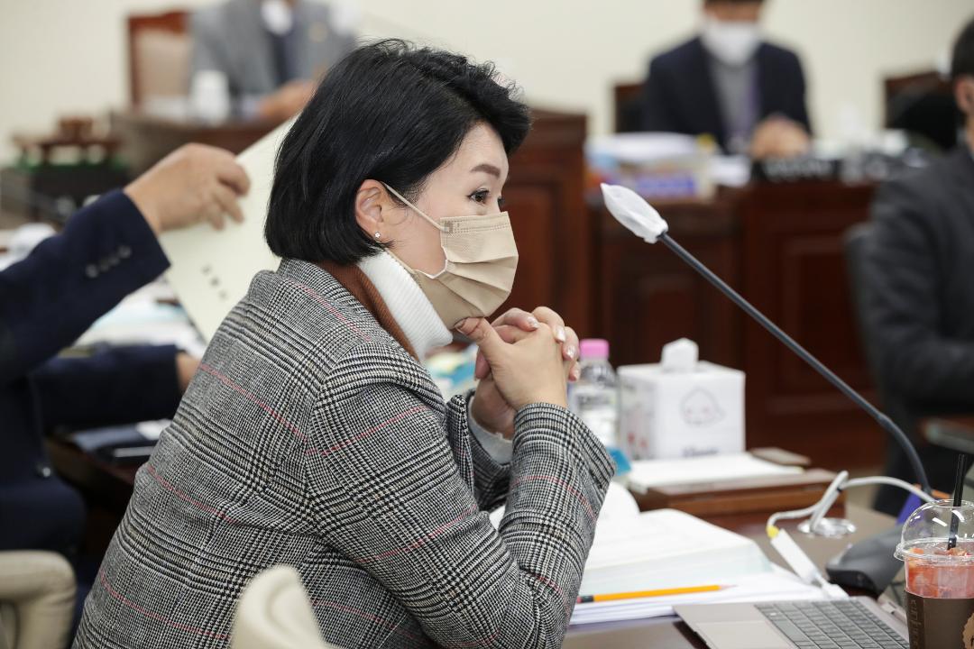 '20221220_[9대]제269회 고양특례시의회 임시회_예산결산특별위원회' 게시글의 사진(24) '손동숙 3.jpg'