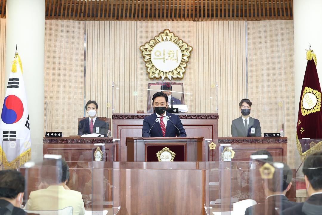 '20220823_[9대]제266회 고양특례시의회 임시회 1차본회의' 게시글의 사진(18) '20220823_[9대]제266회 고양특례시의회 임시회 1차본회의_065.jpg'
