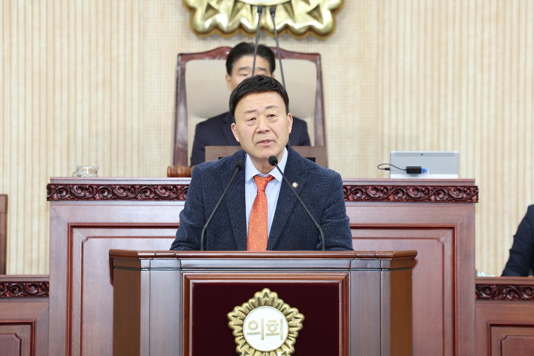 '20250314_[9대]제292회 고양특례시의회 임시회 제1차 본회의' 게시글의 사진(22) '김영식 (2).jpg'