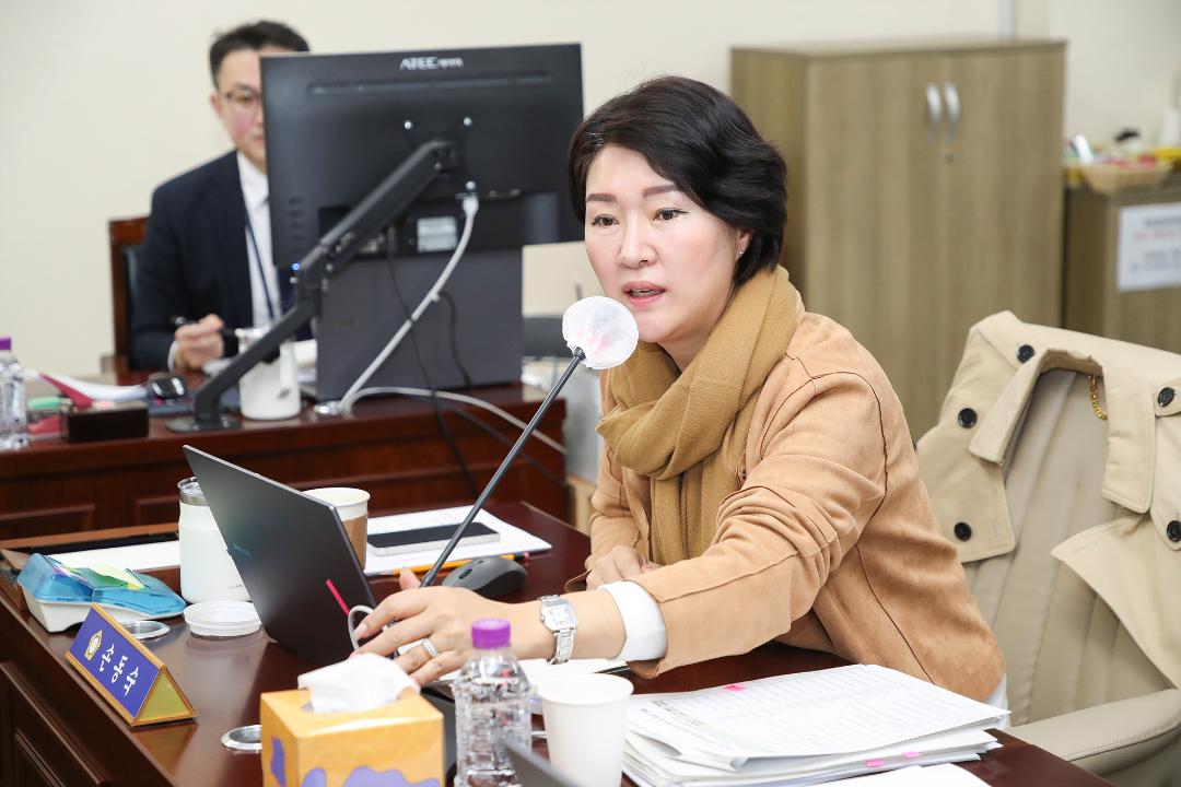 '20250318_[9대]제292회 고양특례시의회 임시회_환경경제위원회' 게시글의 사진(9) '손동숙 (2).jpg'