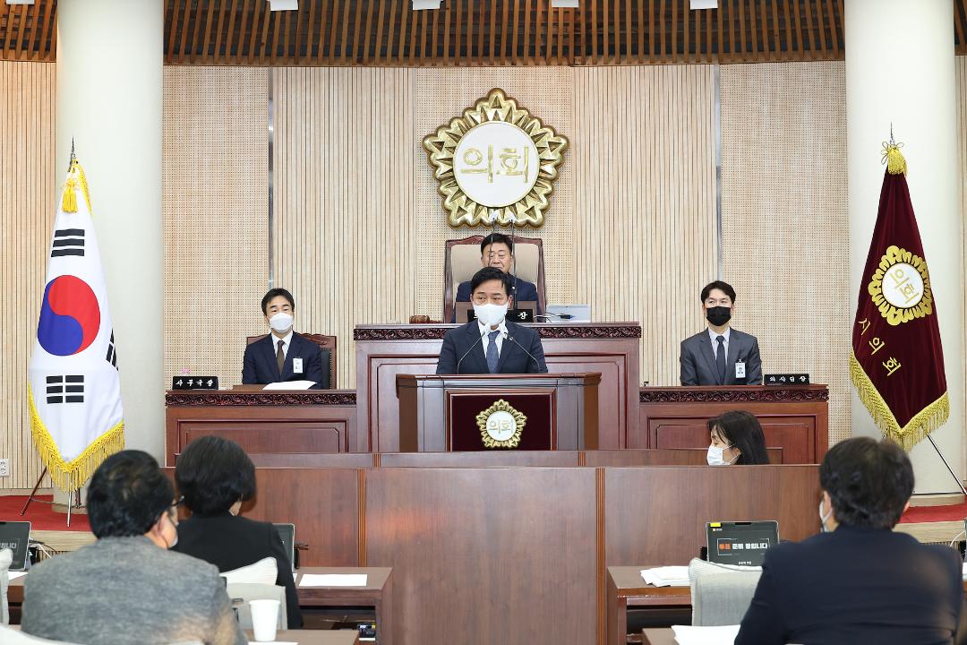 '20221222_[9대]제269회 고양특례시의회 임시회 제3차 본회의' 게시글의 사진(19) '이철조1.jpg'