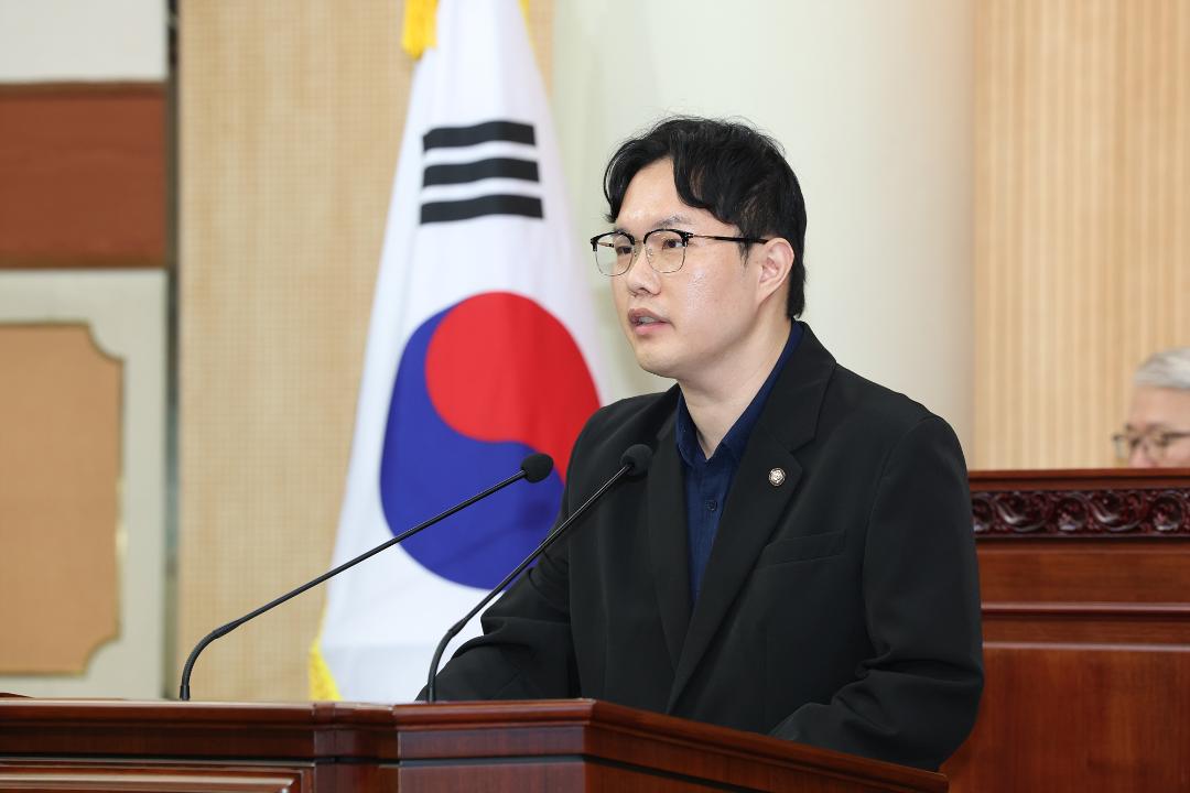 20251216_[9대]제300회 고양특례시의회 임시회 제1차 본회의