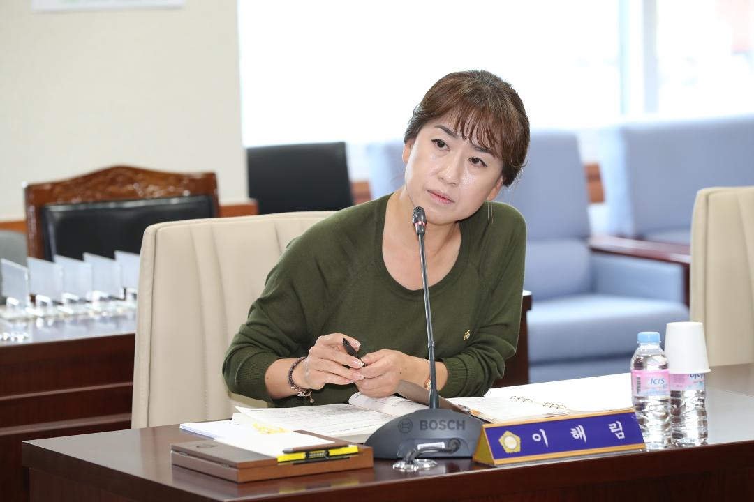 '20180828_[8대]제223회 고양시의회 임시회_문화복지위원회' 게시글의 사진(3) '20180828_[8대]제223회 고양시의회 임시회_문화복지위원회_009.jpg'