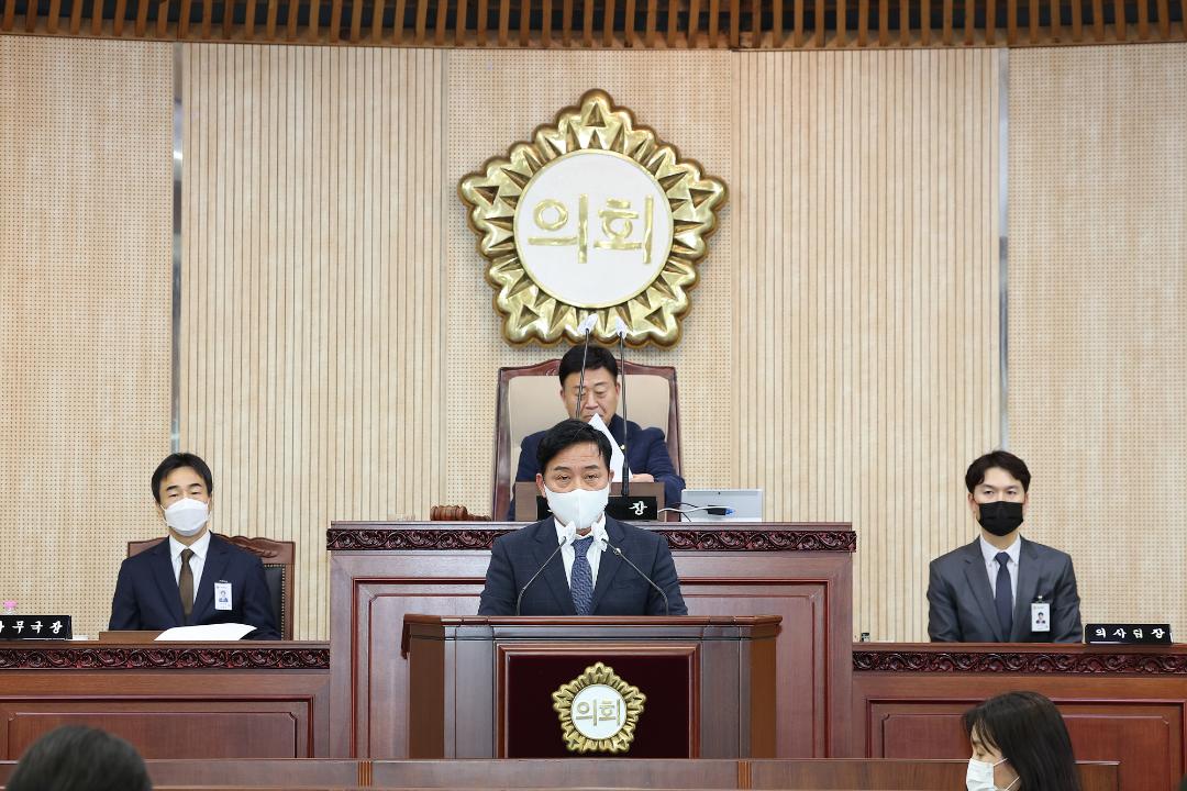 '20221222_[9대]제269회 고양특례시의회 임시회 제3차 본회의' 게시글의 사진(20) '이철조2.jpg'