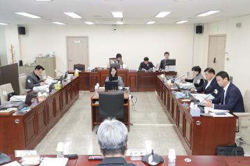 20251217_[9대]제300회 고양특례시의회 임시회_건설교통위원회